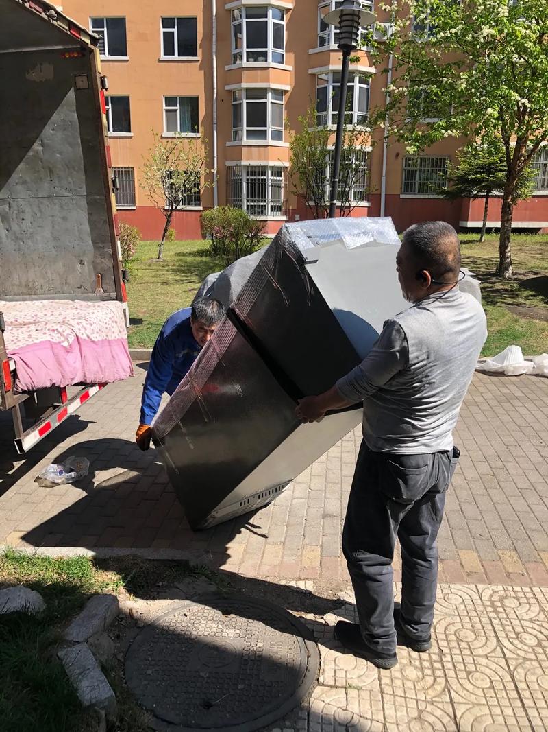 好帮手搬家服务 专业、高效、省心的搬家体验
